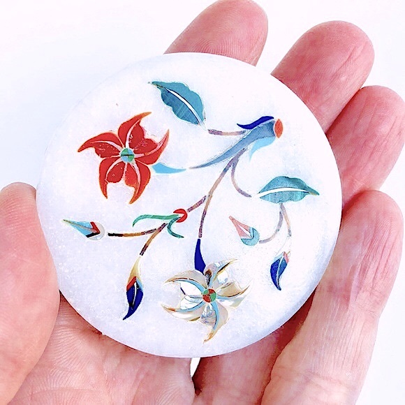 Marble Trinket Box Inlaid/w Semi Precious Stones - Picture 5 of 14